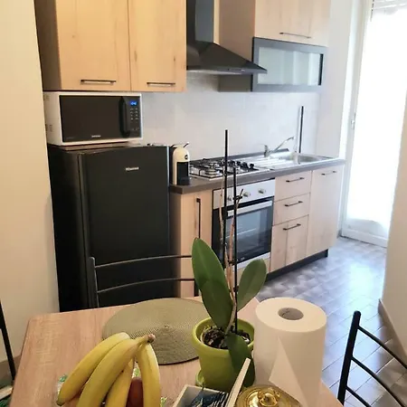 Casa A 600m Dal Mare Vakantiehuis San Remo