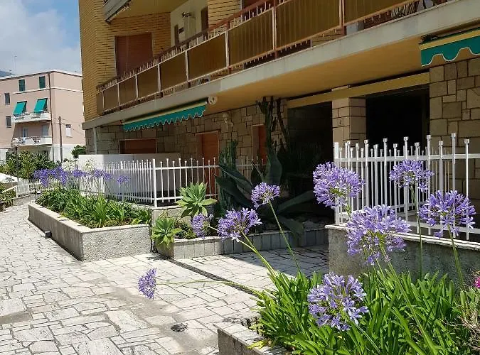 Casa A 600m Dal Mare Vakantiehuis *